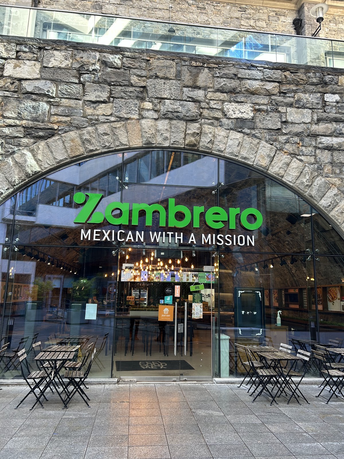 Zambrero Hatch Street: the place
