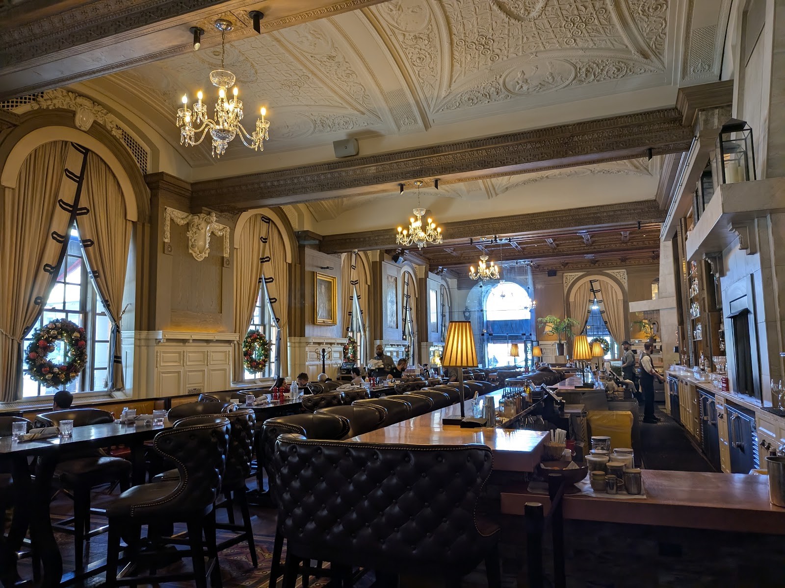 OAK Long Bar + Kitchen: the place