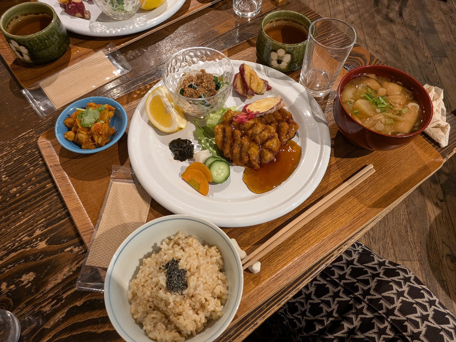 Nezunoya: food & drinks