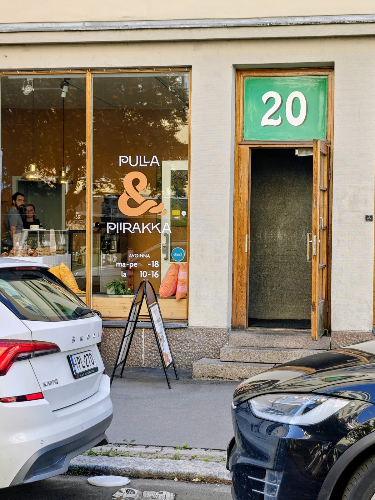 Pulla&Piirakka Vaasankatu: the place