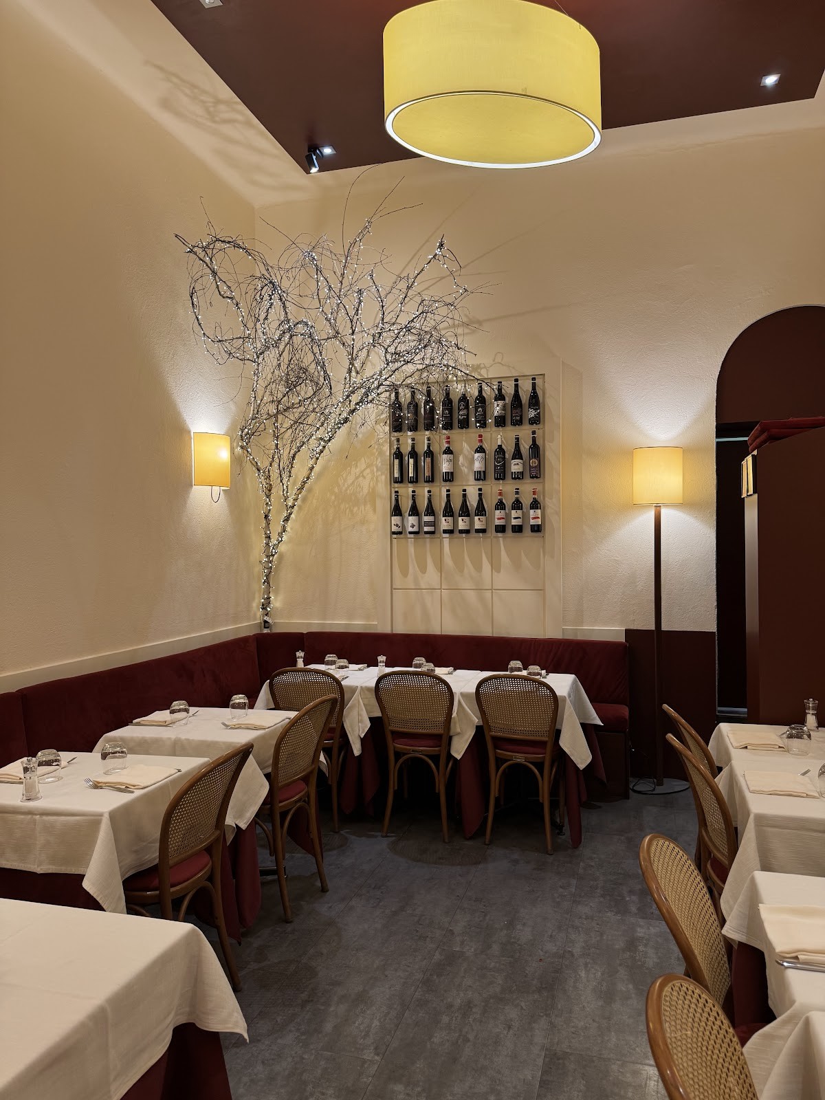 il Lughino, Come Natura insegna - Milano: the place