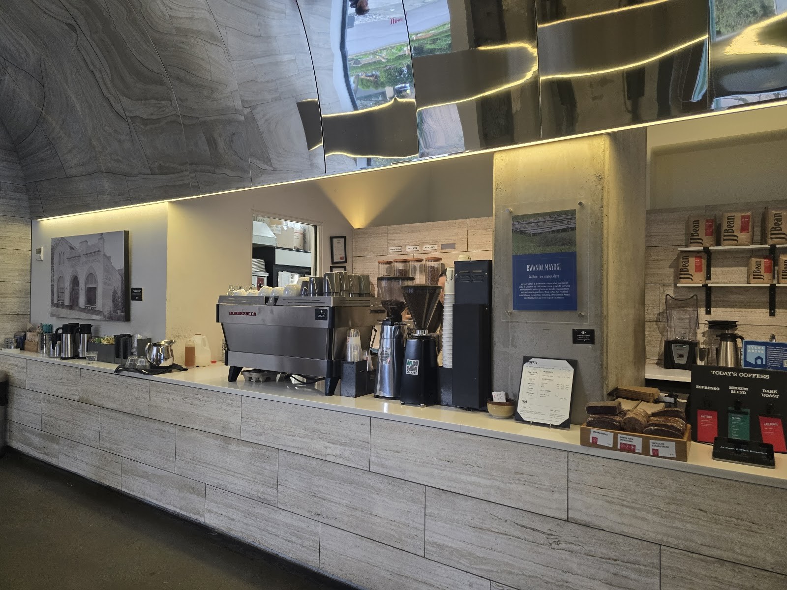 JJ Bean Coffee Roasters: the place