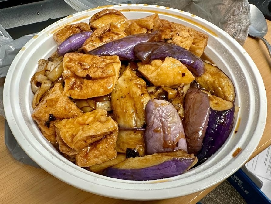 Buddha's Vegan Restaurant: food & drinks