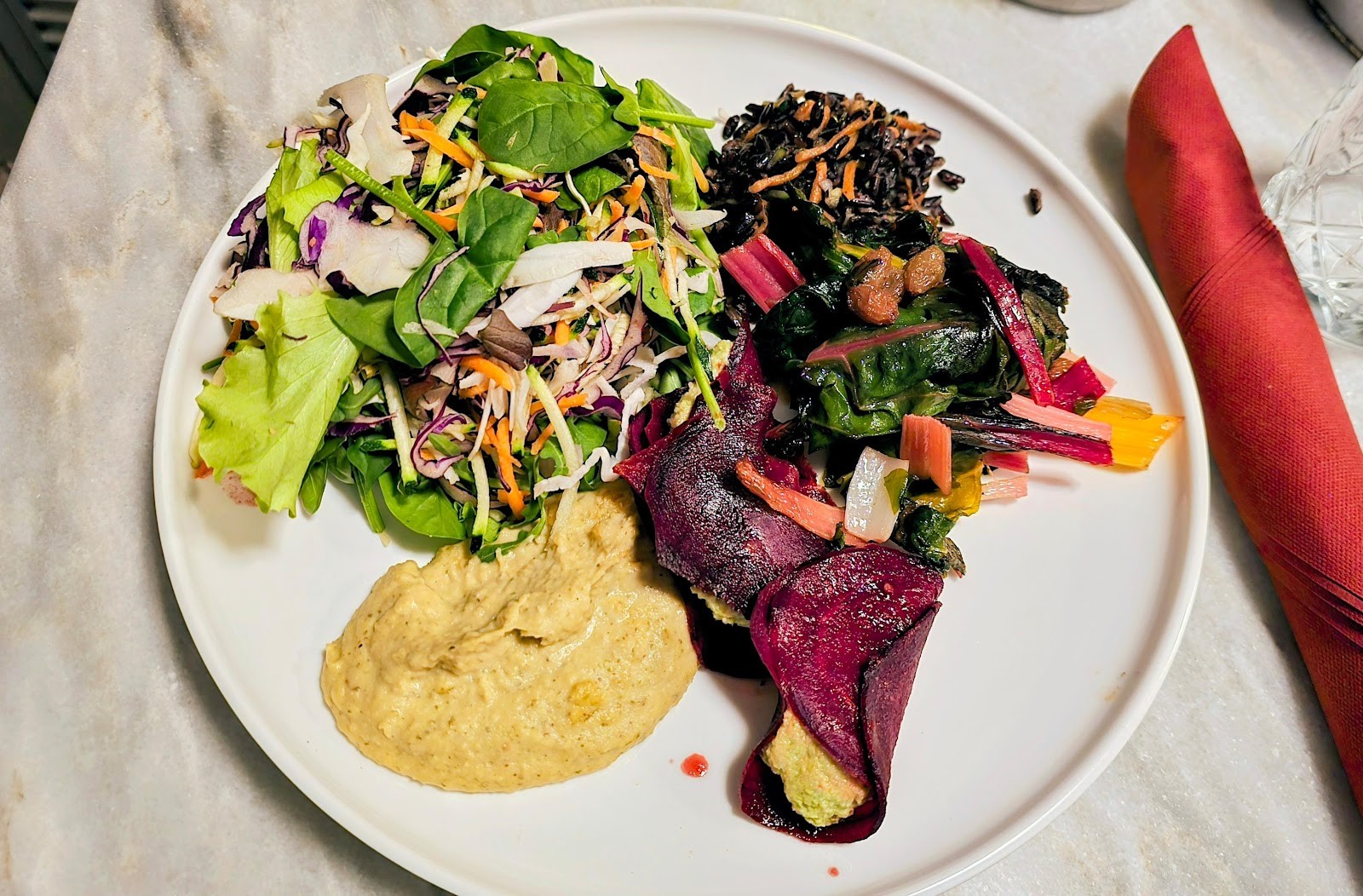 Botanica Lab Cucina: food & drinks