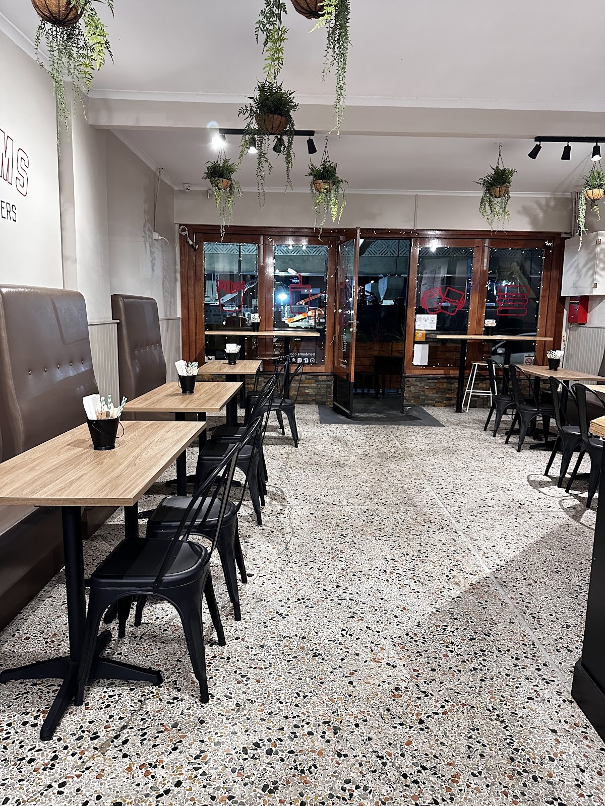 Bam Bams - Fried Chicken and Burgers: the place