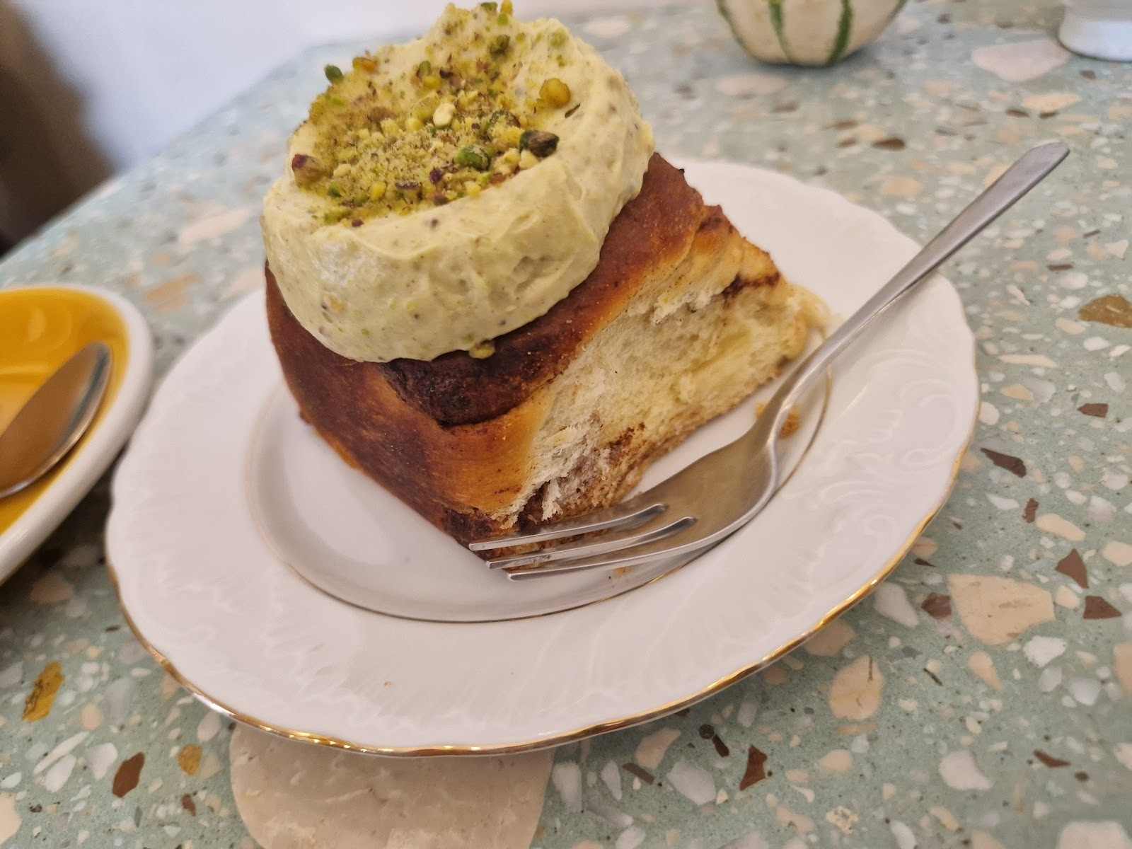 BAJA Vegan Patisserie: food & drinks