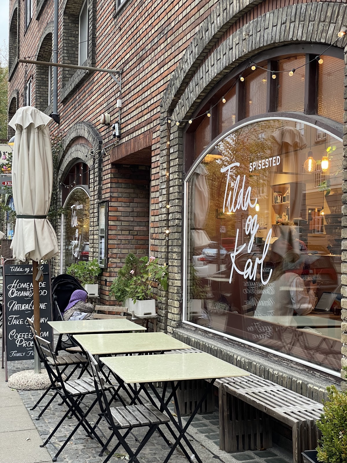 Tilda og Karl, Café og Spisested: the place