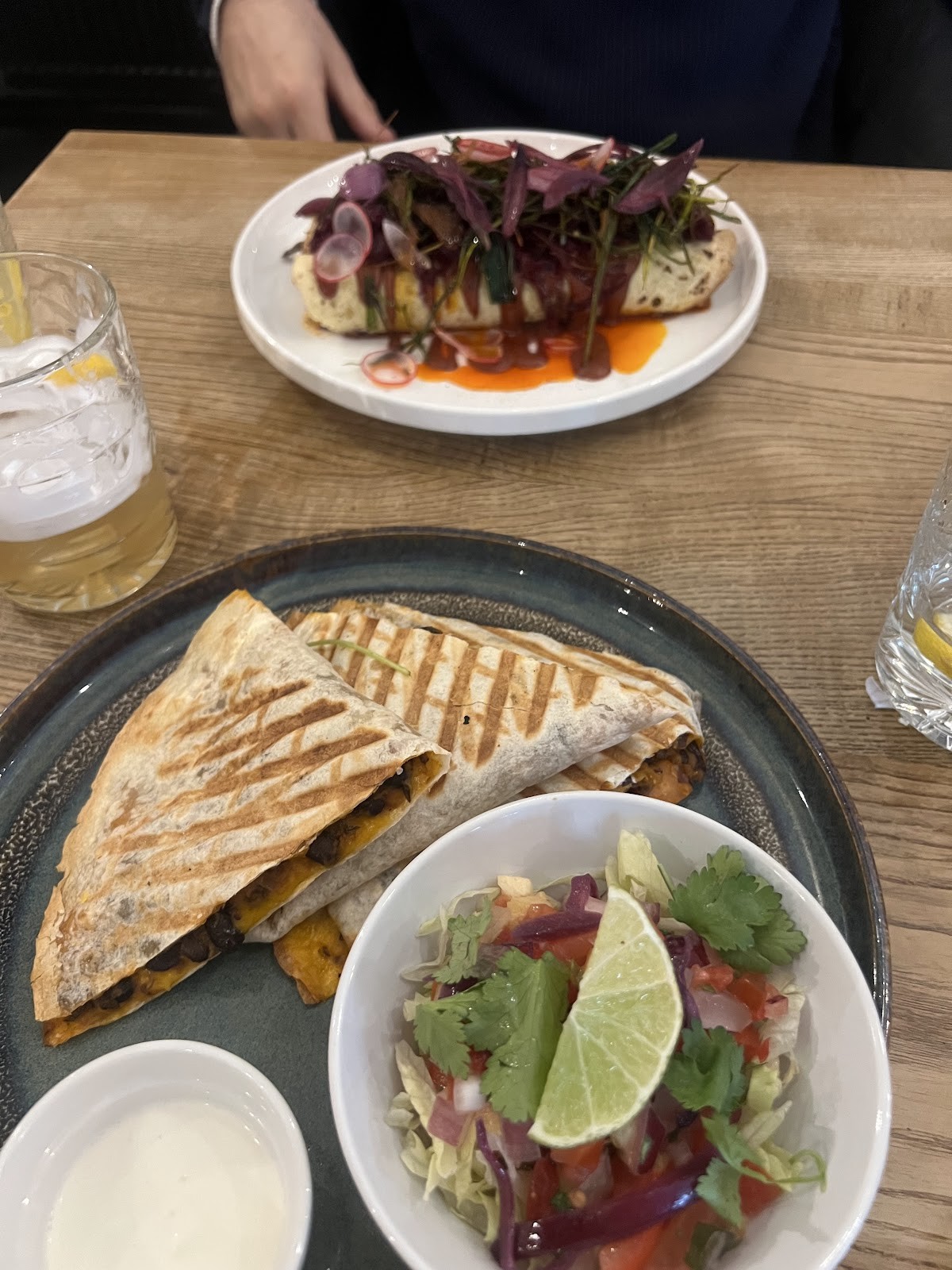 Pastva: food & drinks