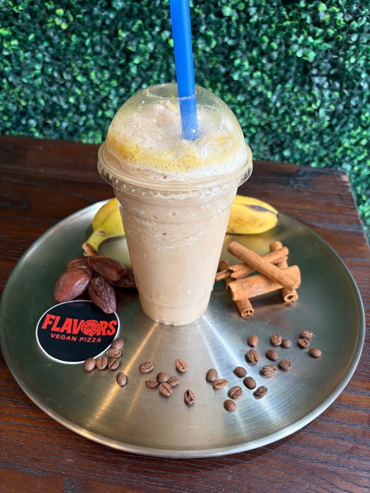 Flava’s vegan Pizzeria & Cafe: food & drinks