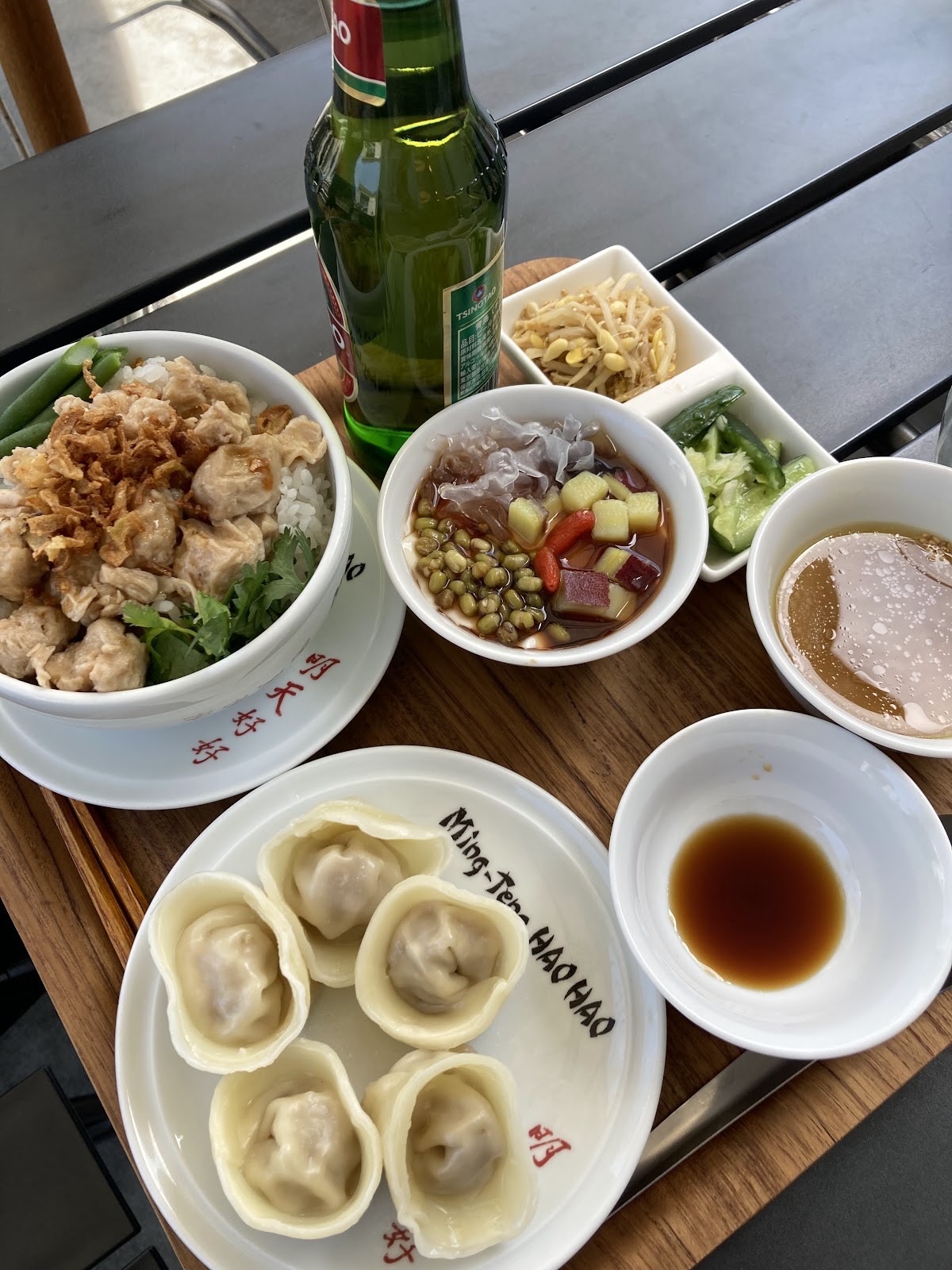 Ming Teng HAO HAO: food & drinks