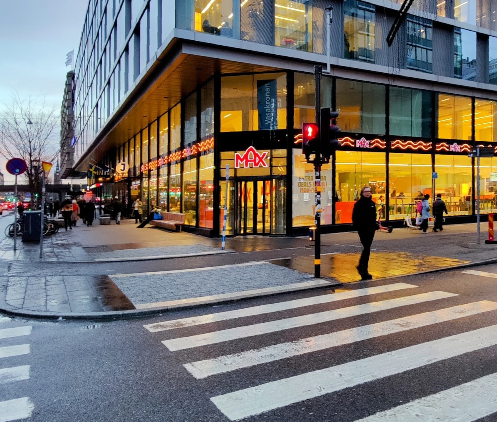 Max - Vasagatan: the place