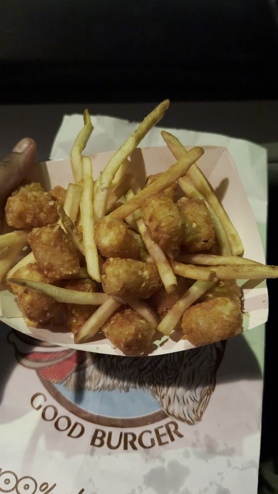 Monty's Good Burger Koreatown: food & drinks