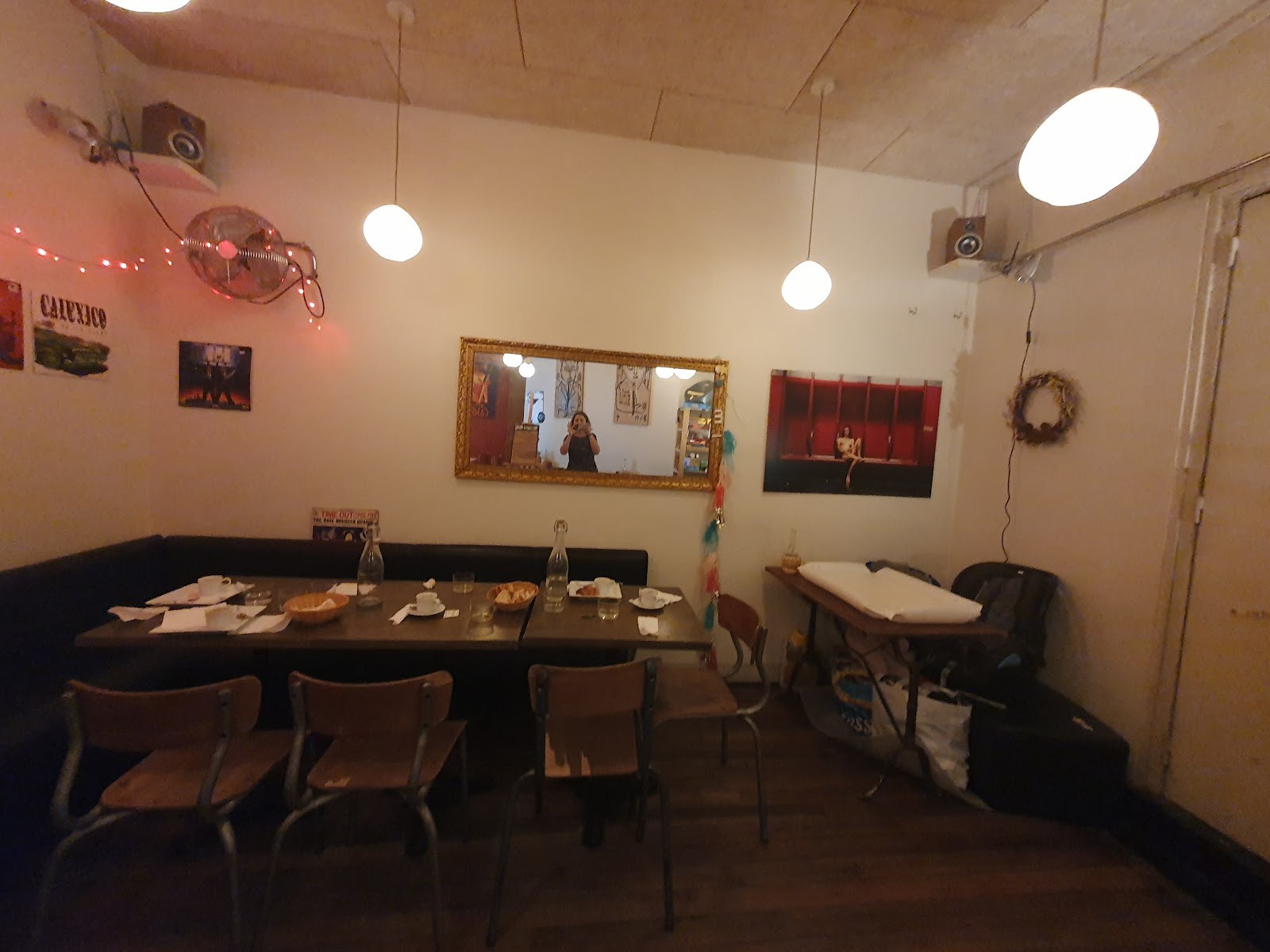 Da Lino Epicerie Musicale: the place