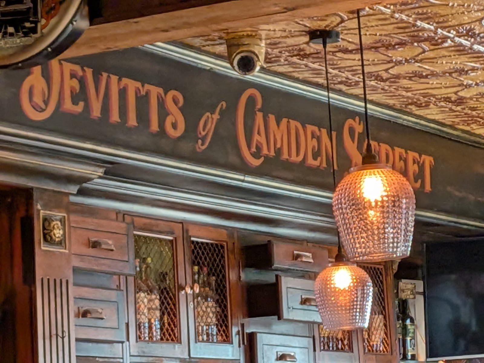 Devitt's Pub: the place