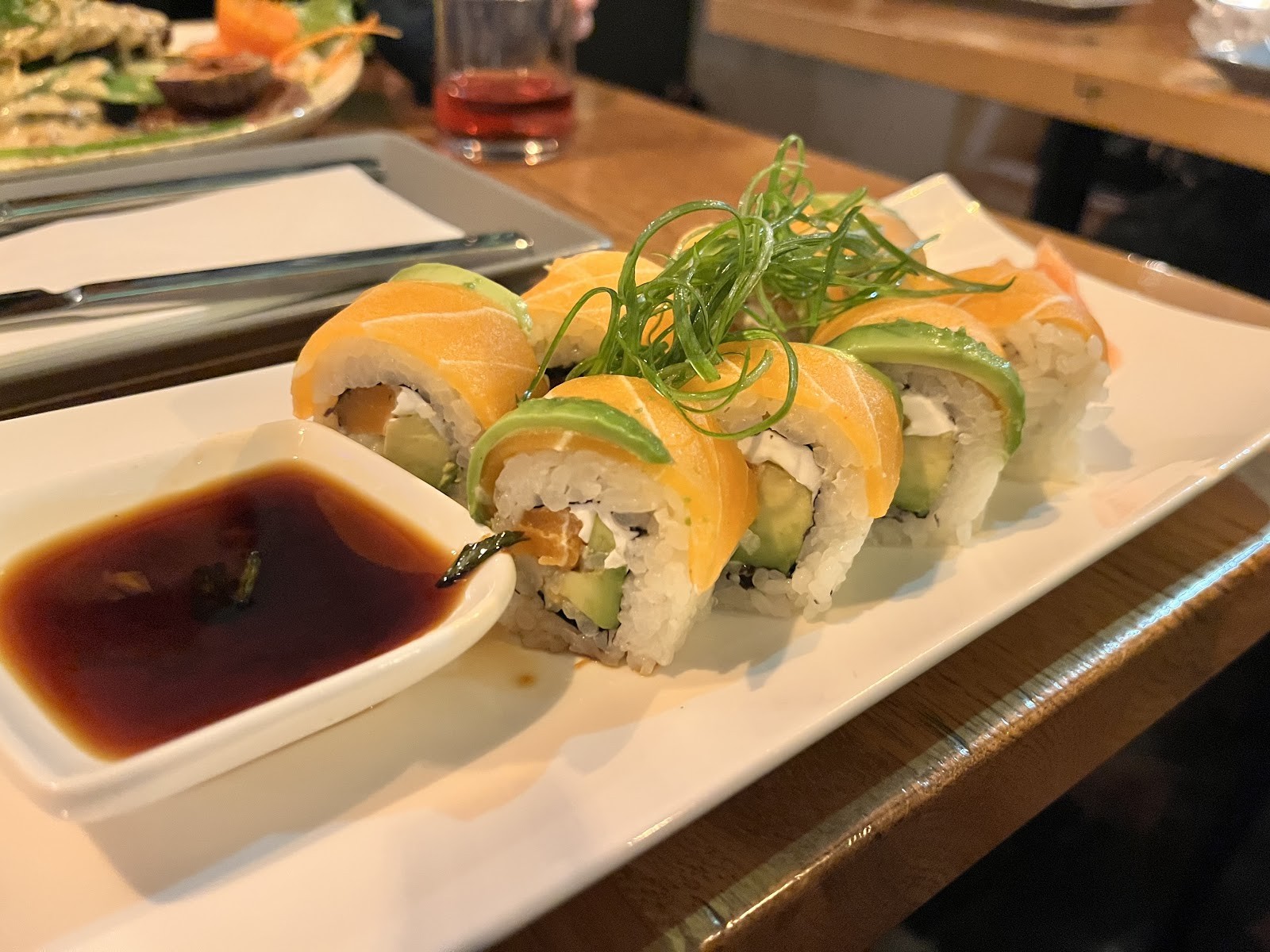 Vevi Vegan Rolls & Pots: food & drinks