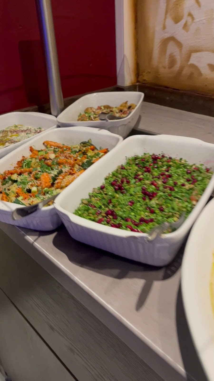 Elsa's Restaurant & Bar: food & drinks
