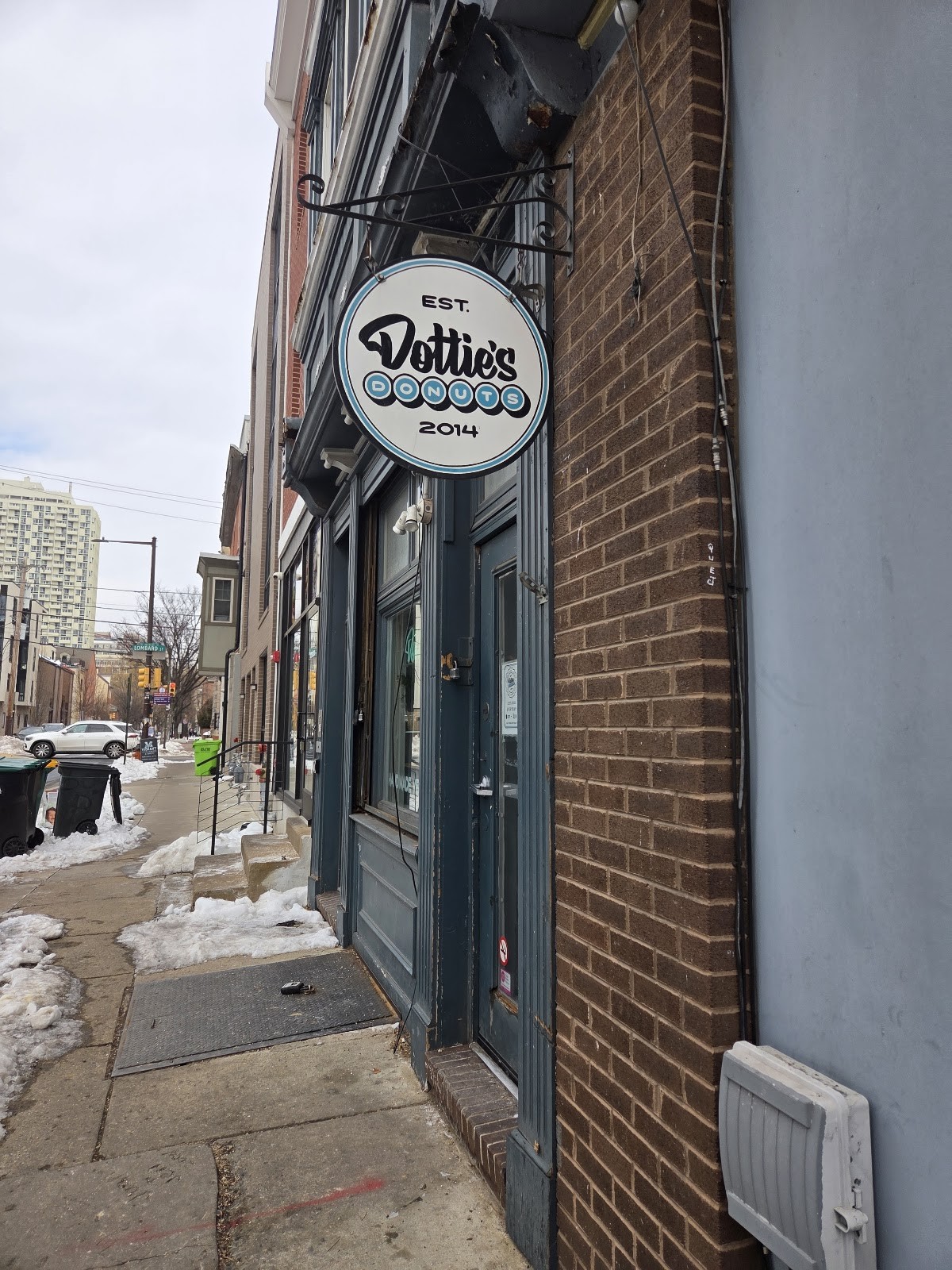 Dottie's Donuts: the place