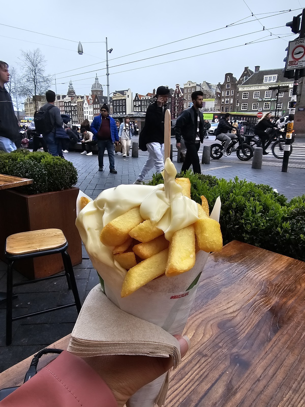 MaozFalafel: food & drinks