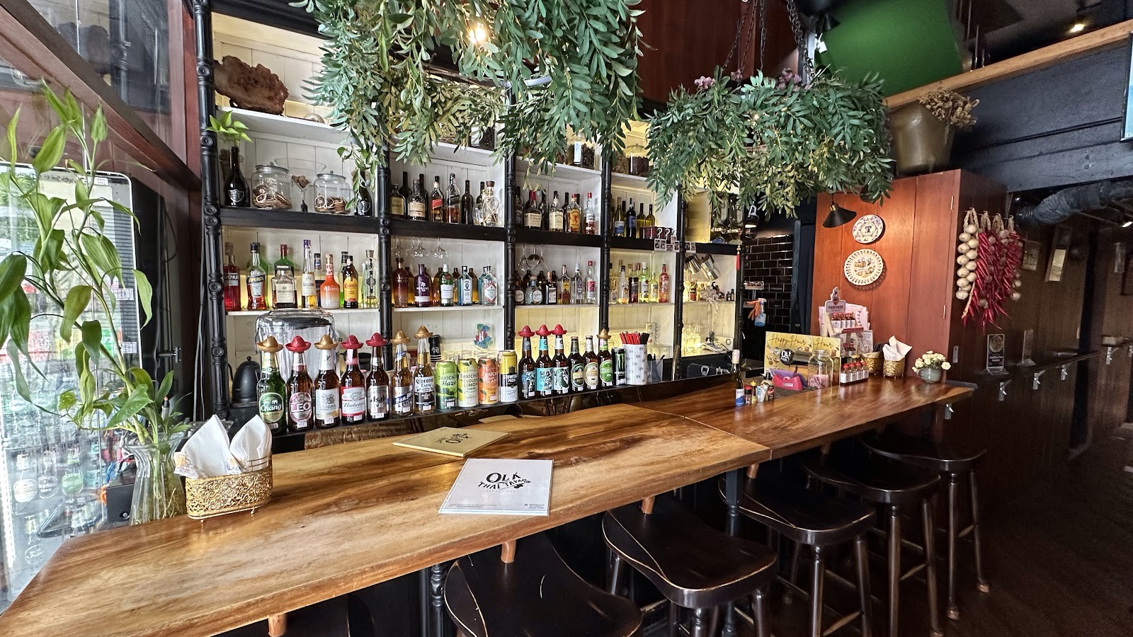 Olá Thai Tapas Bar And Cafe: the place