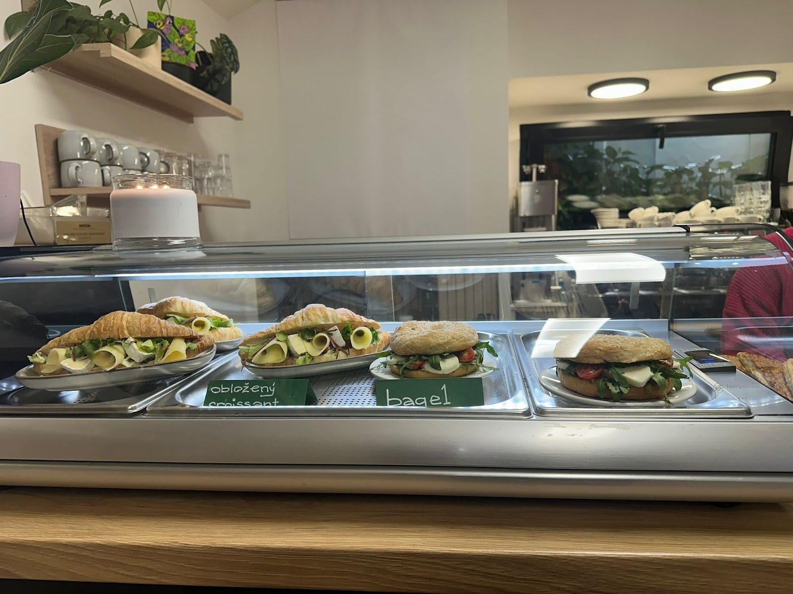U Café: the place