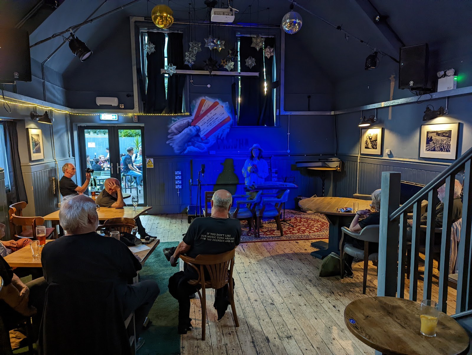 The Railway Inn: the place