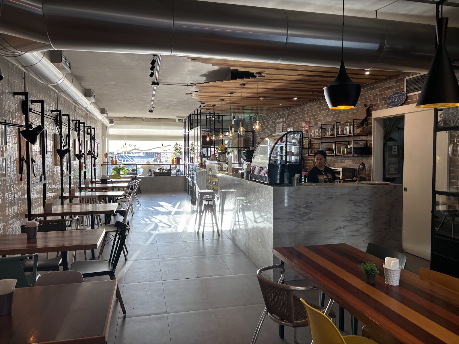 Ponto 2: the place