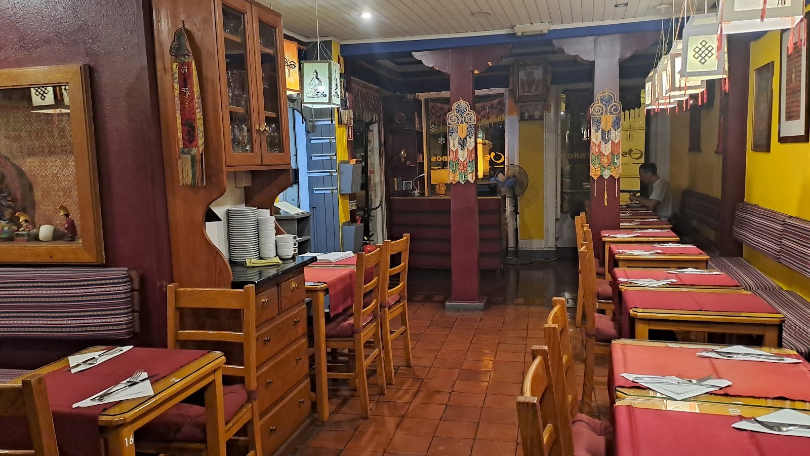 Os Tibetanos: the place