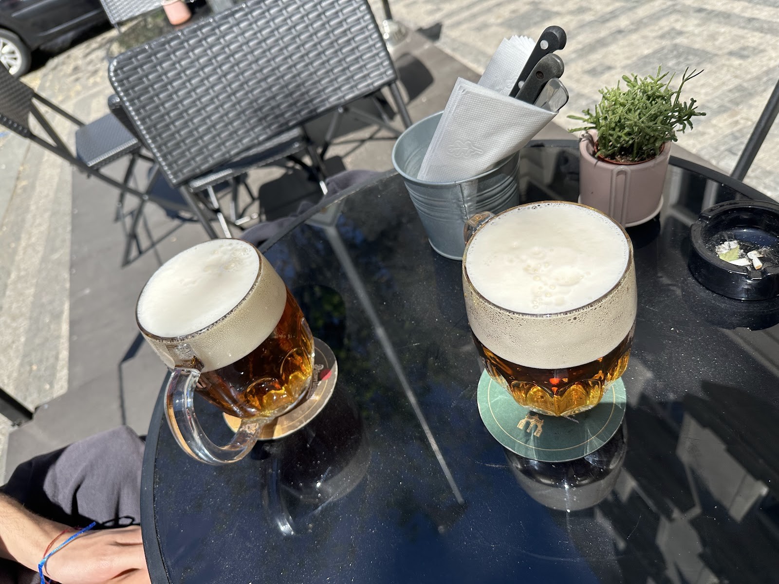 Belzepub: food & drinks