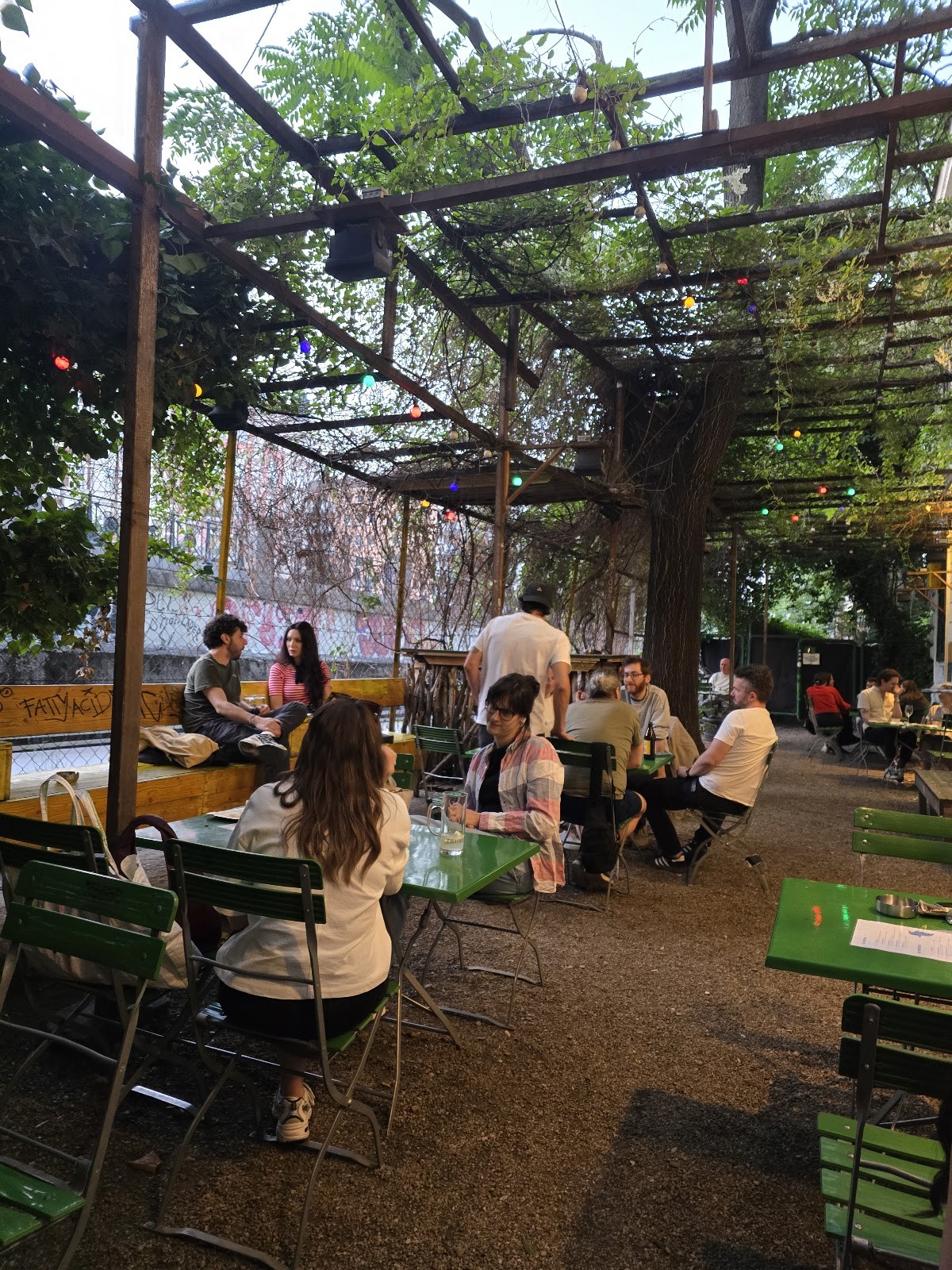 Planty Pizza: the place