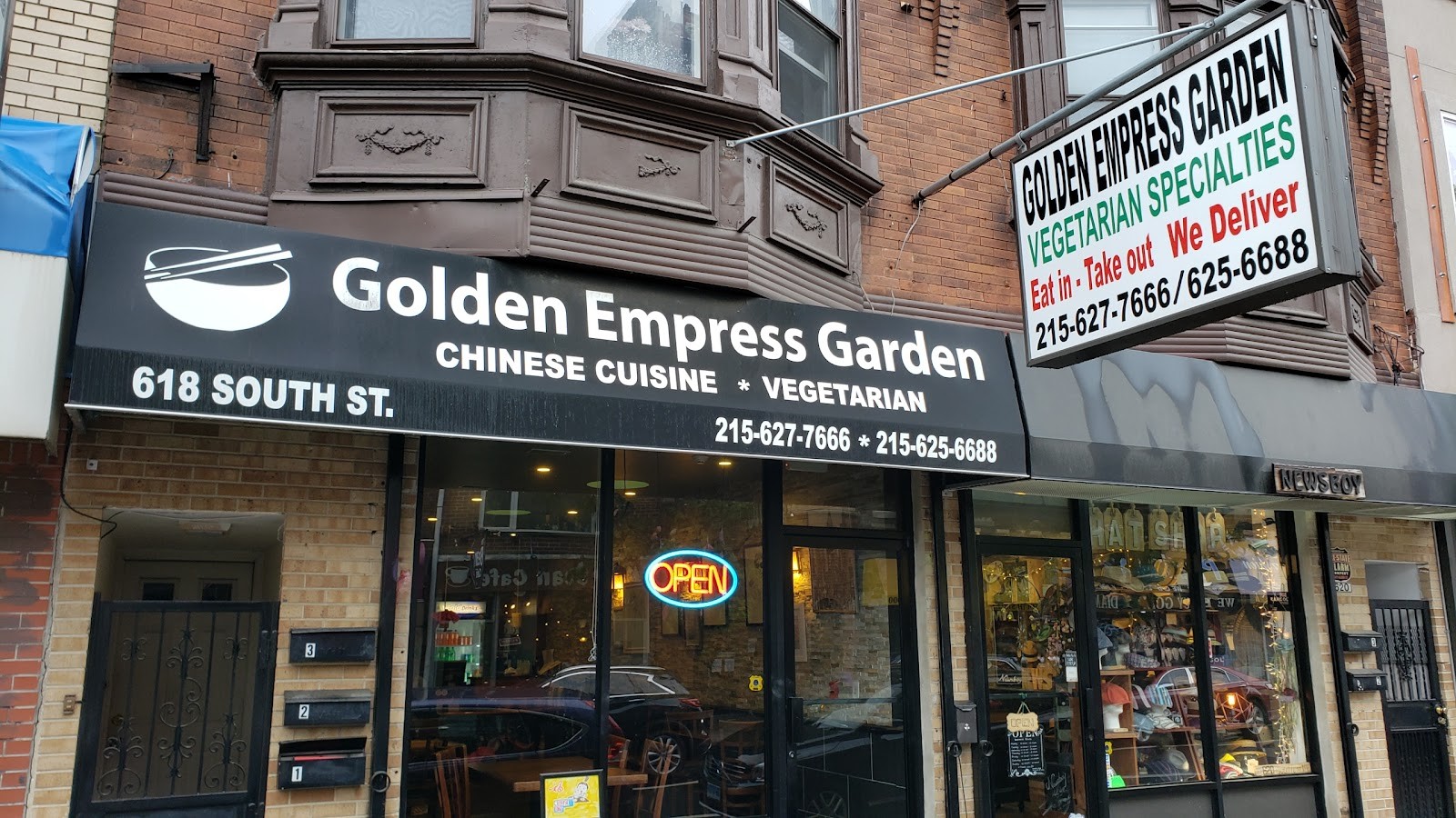 Golden Empress Garden: the place