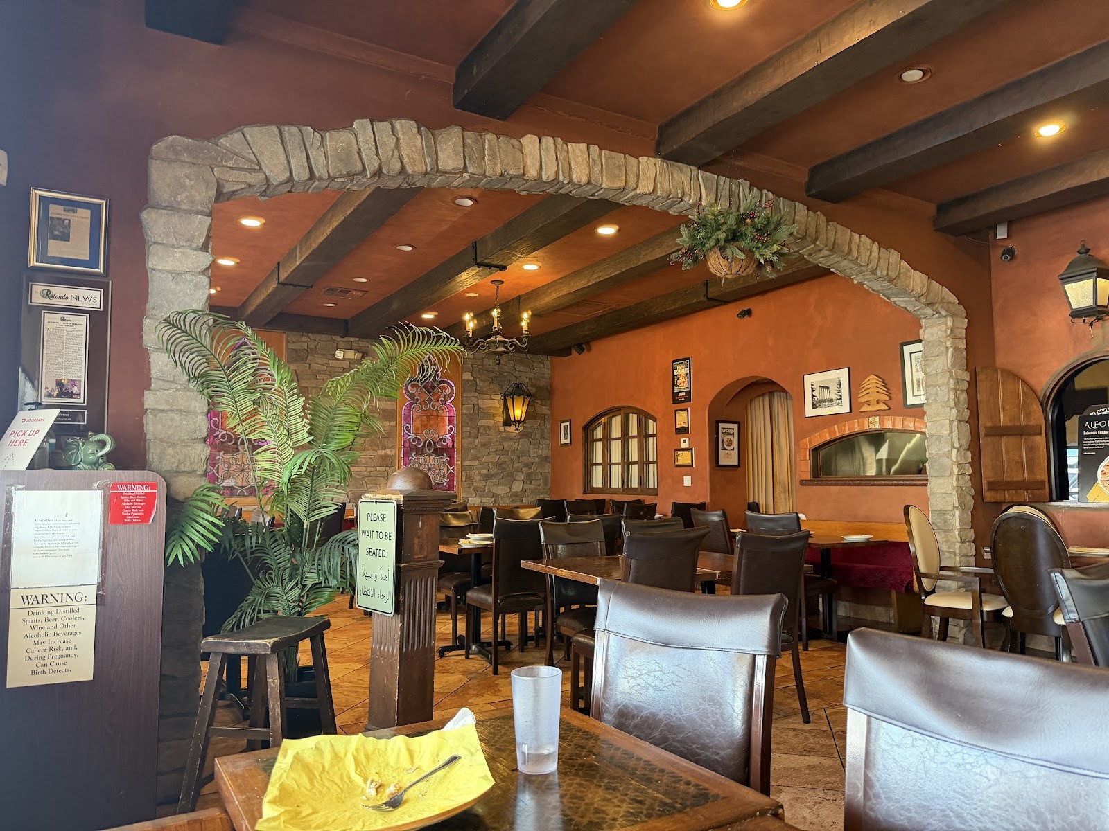 Alforon Mediterranean / Lebanese Cuisine: the place