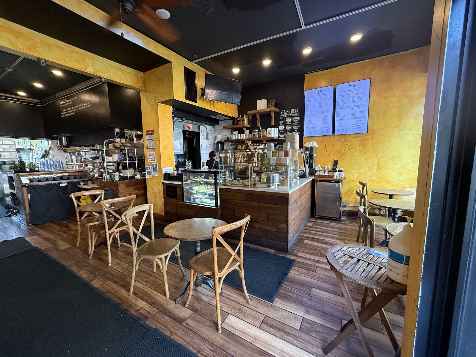 Zatar Cafe & Bistro: the place