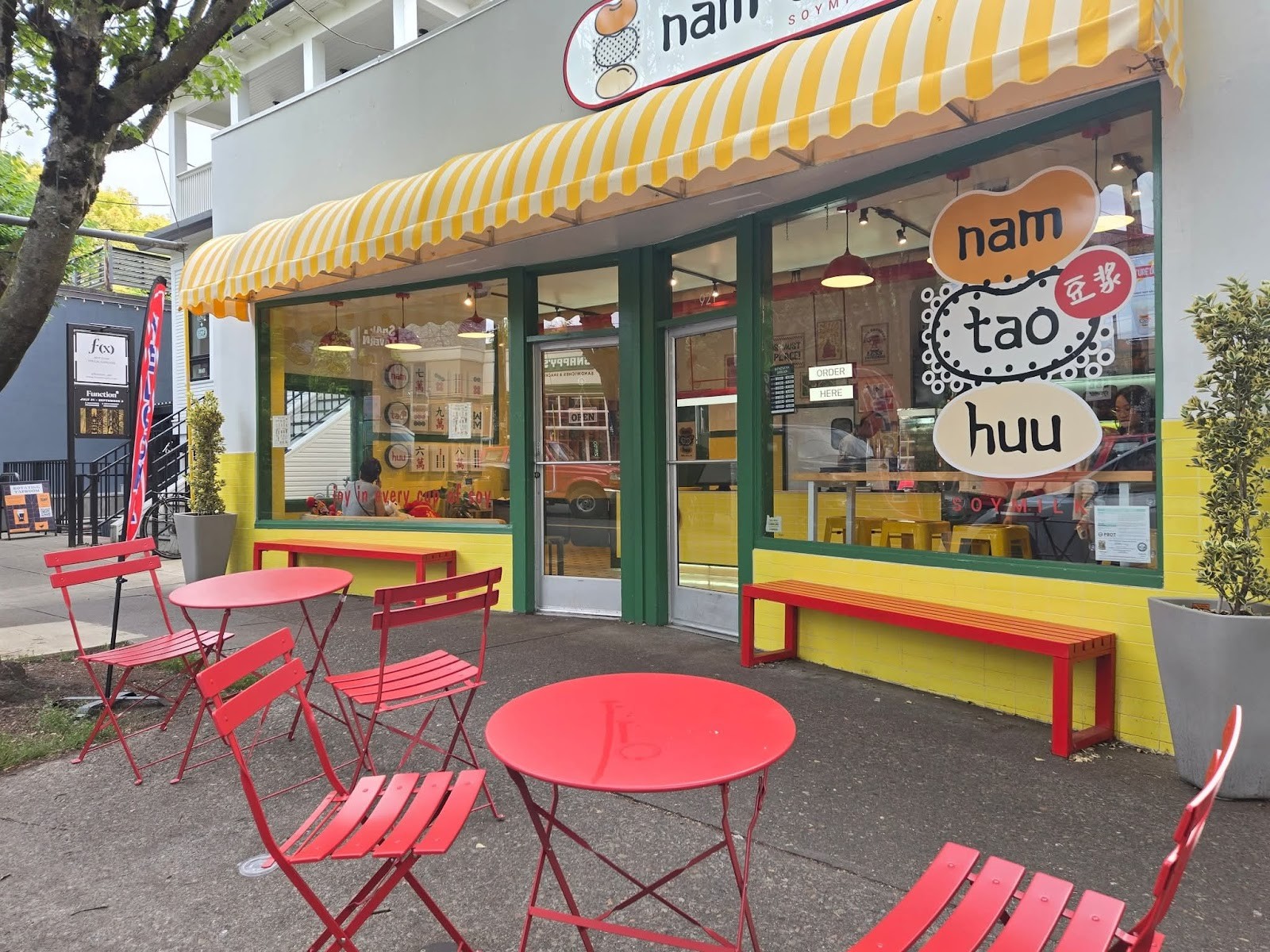 Nam Tao Huu: the place