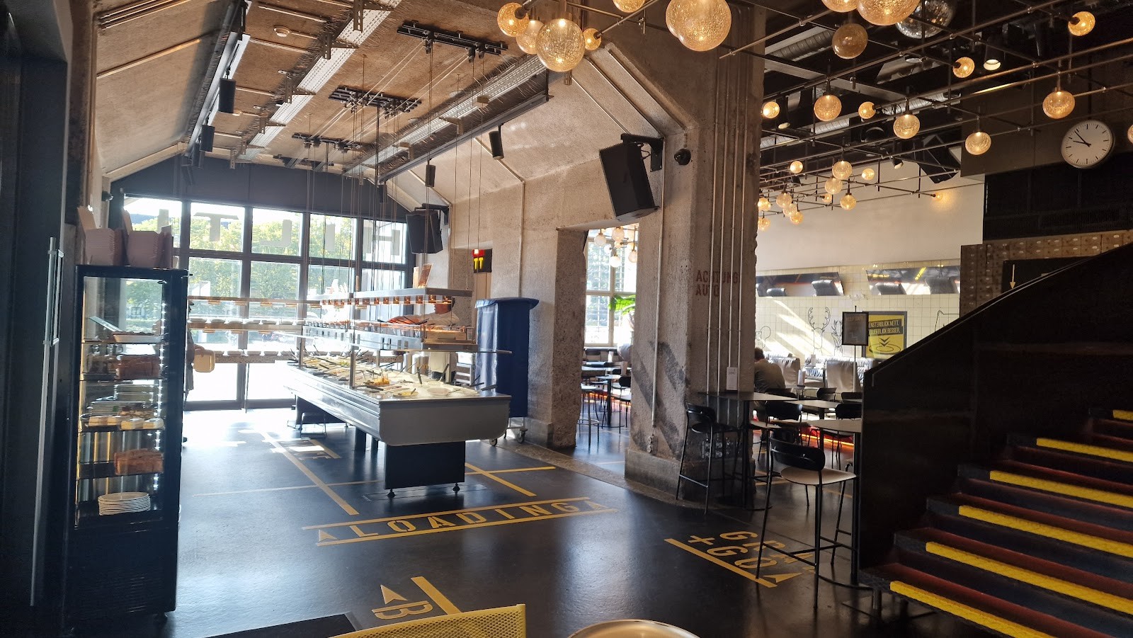 Hiltl Sihlpost: the place