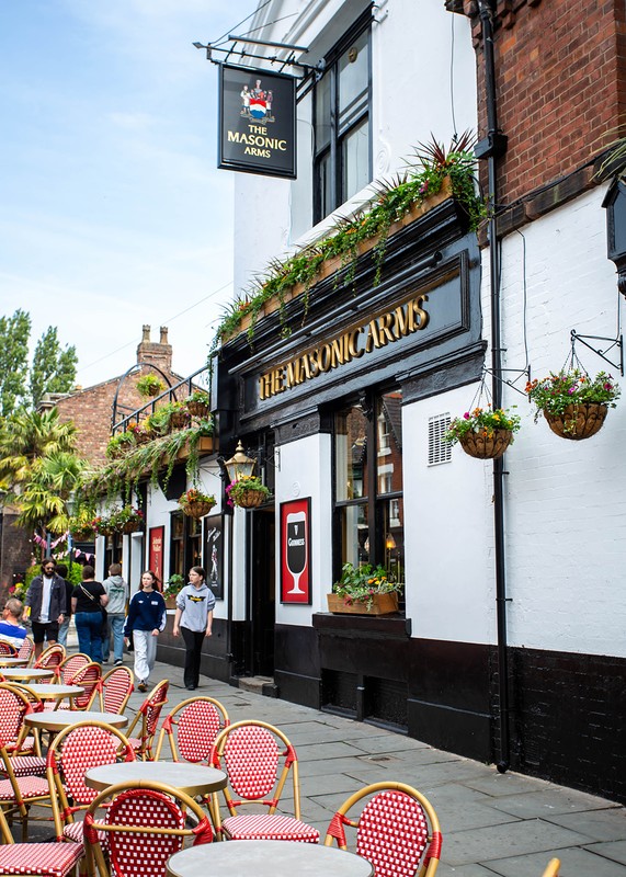 The Masonic Arms: photo