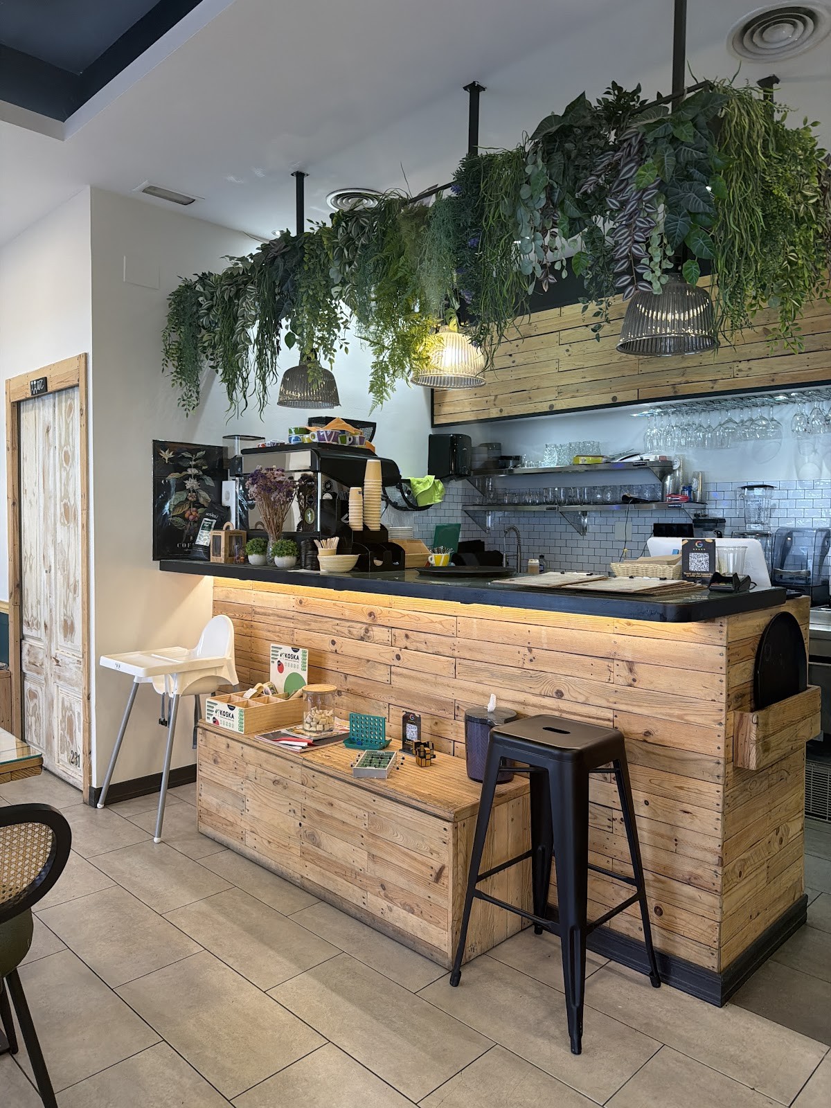 Super Be | Juice, Food & Good Mood: the place