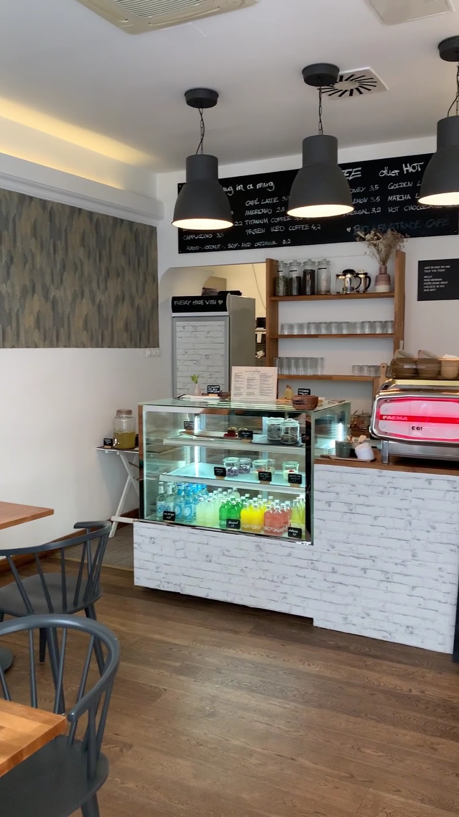 zina’s eatery: the place