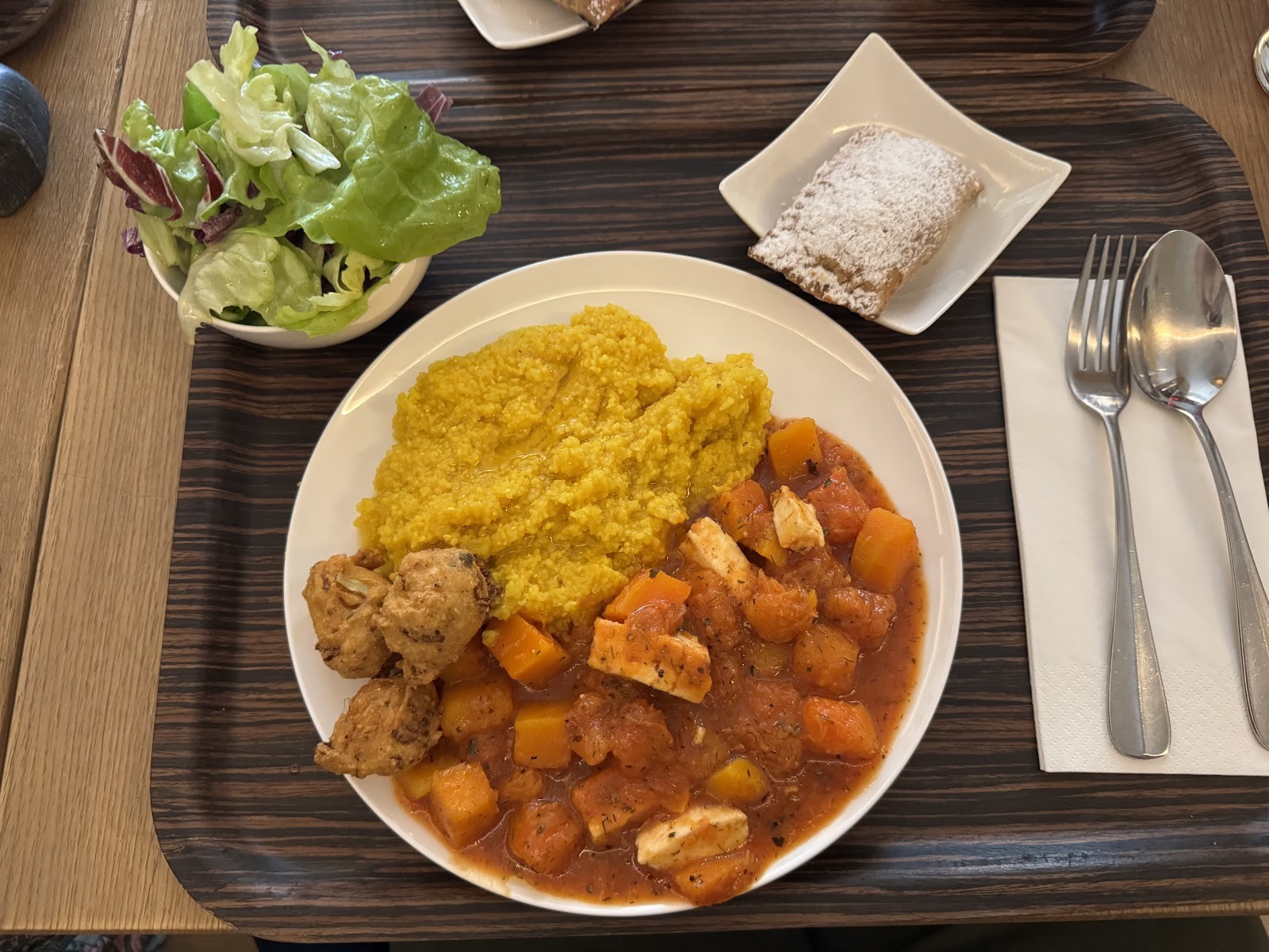 Mohini: food & drinks