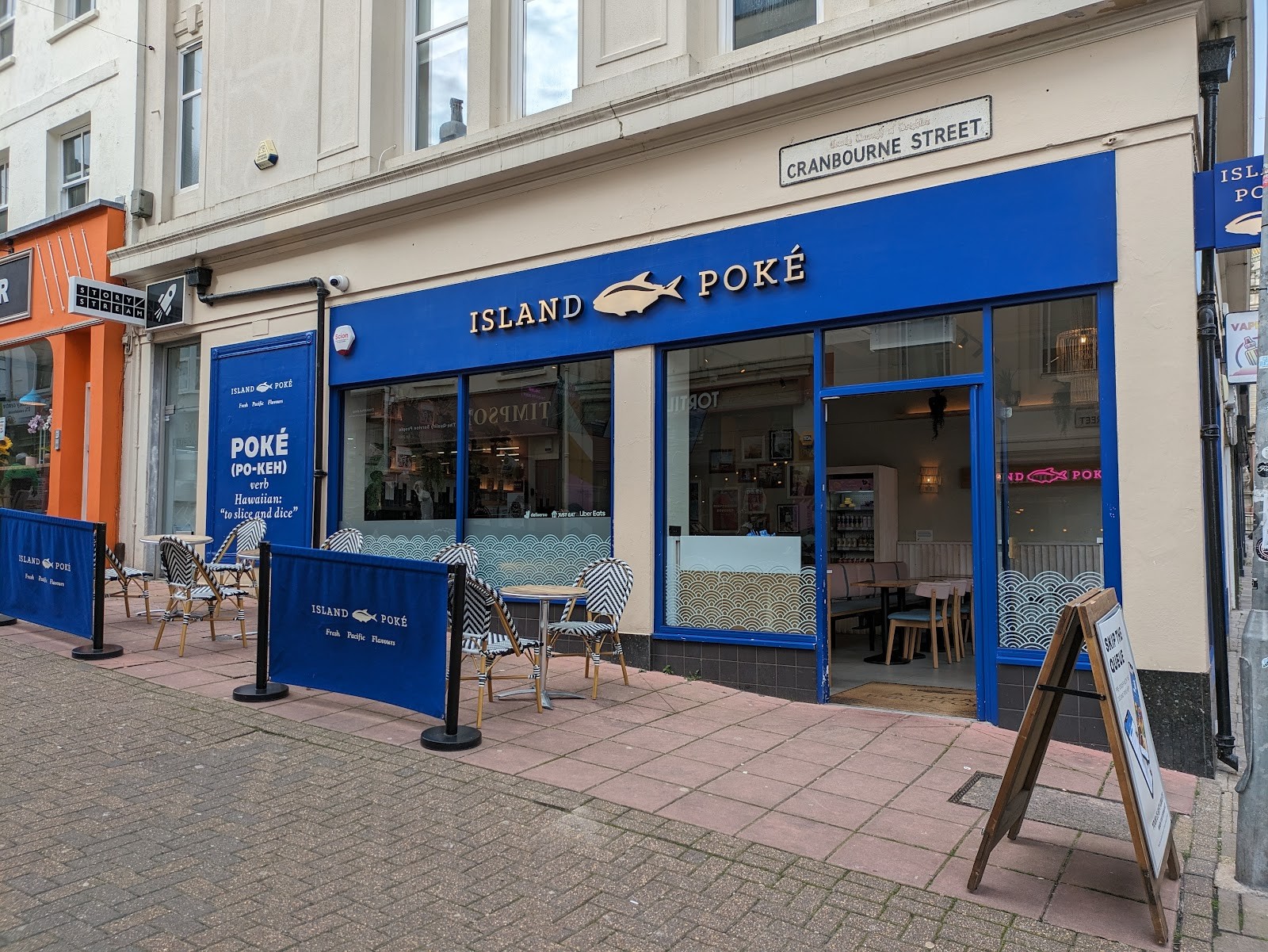 Island Poké Brighton: the place