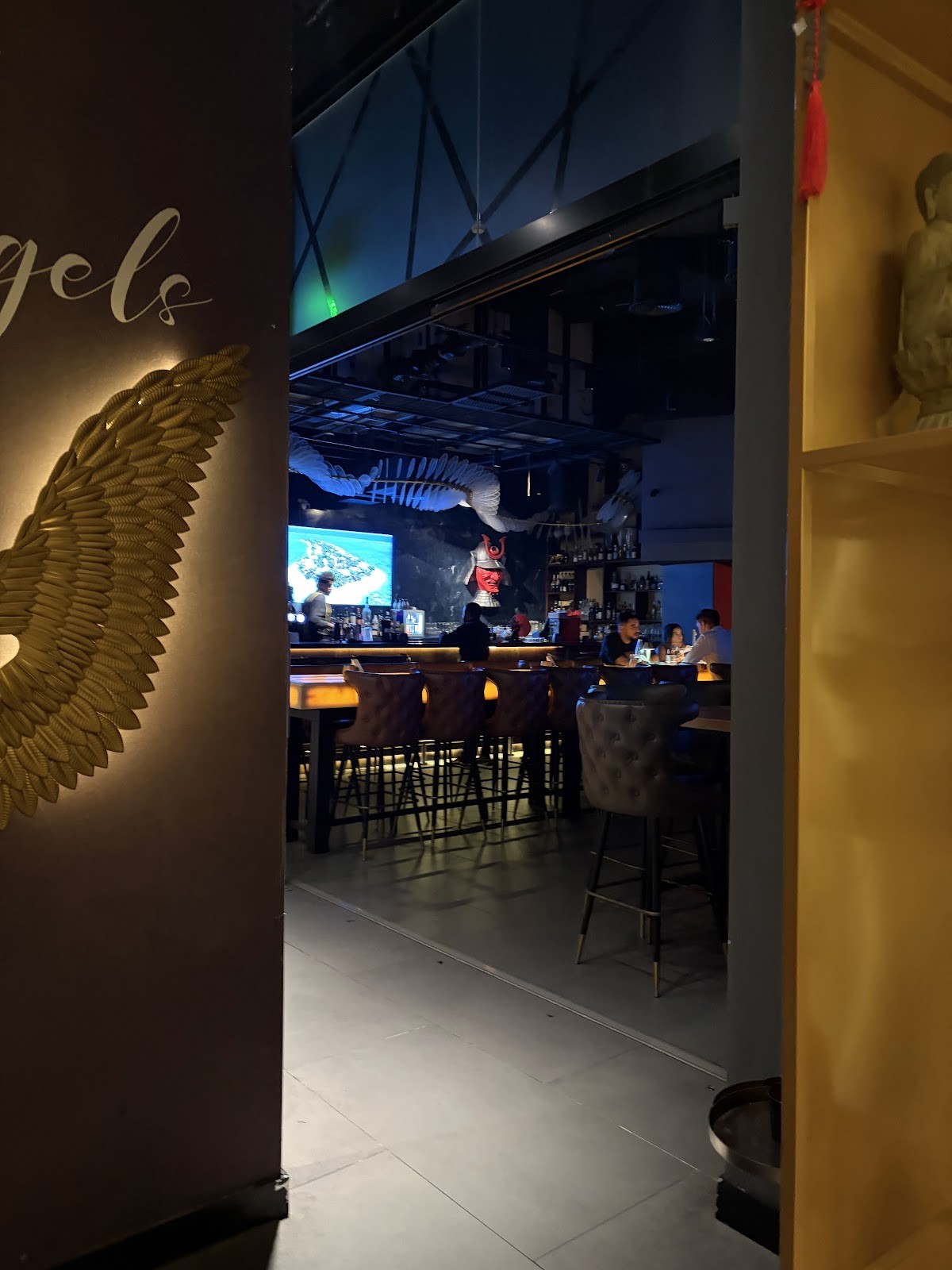 Kanpai Restaurant & Lounge: the place
