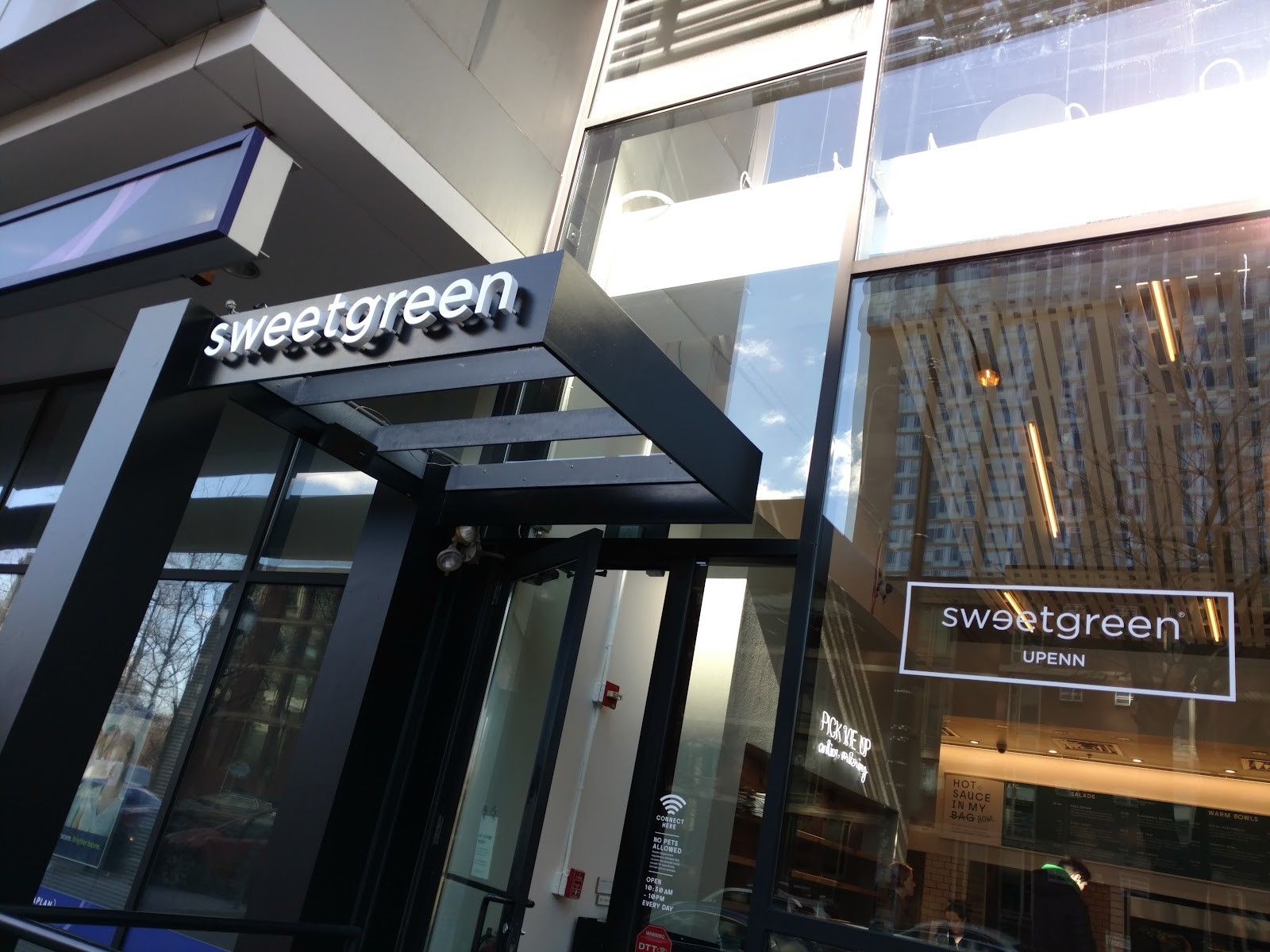 sweetgreen - Healthy Salads, Wraps, and Bowls: the place