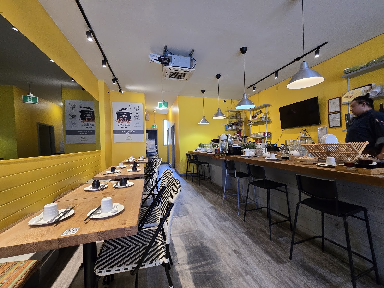 Jingle Bao & Yum Yum Wok: the place