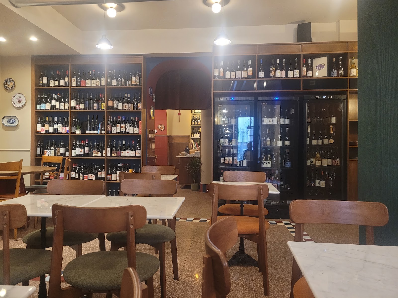 Piattini Caffe Vini: the place