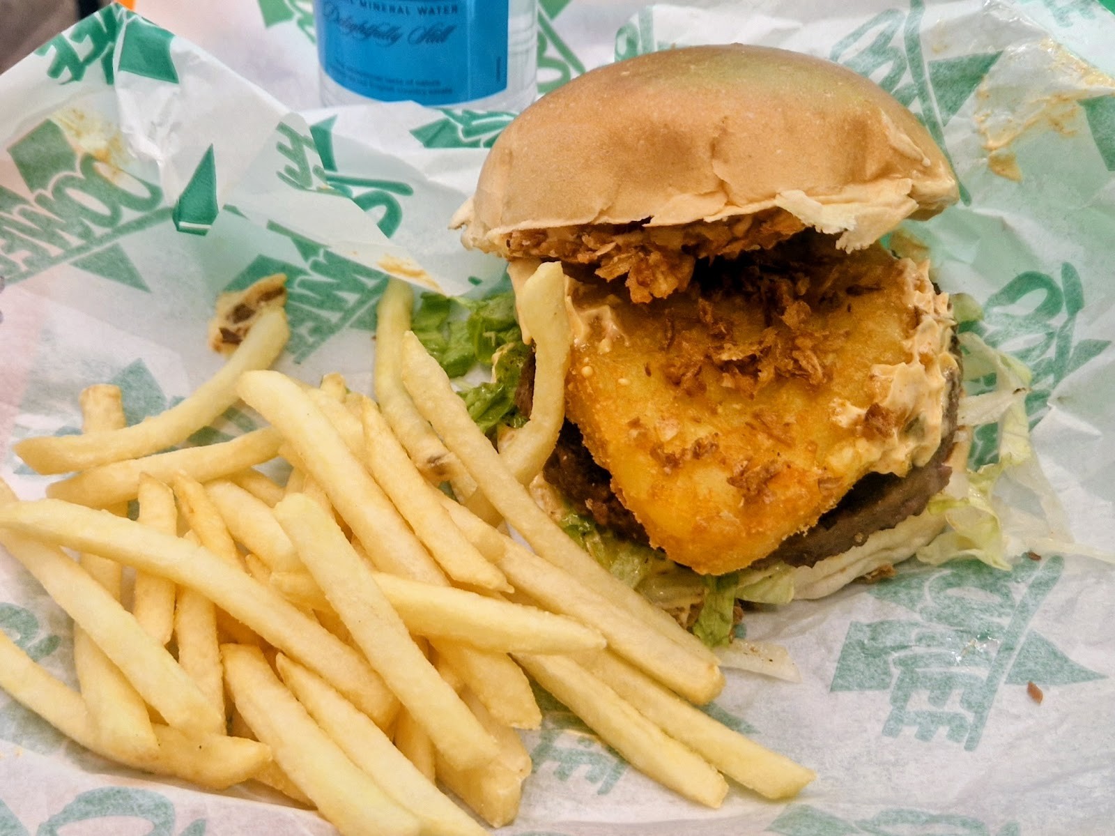 Oowee Vegan Brighton - Plant Based Burgers, Fried Chicken & Shakes.: food & drinks