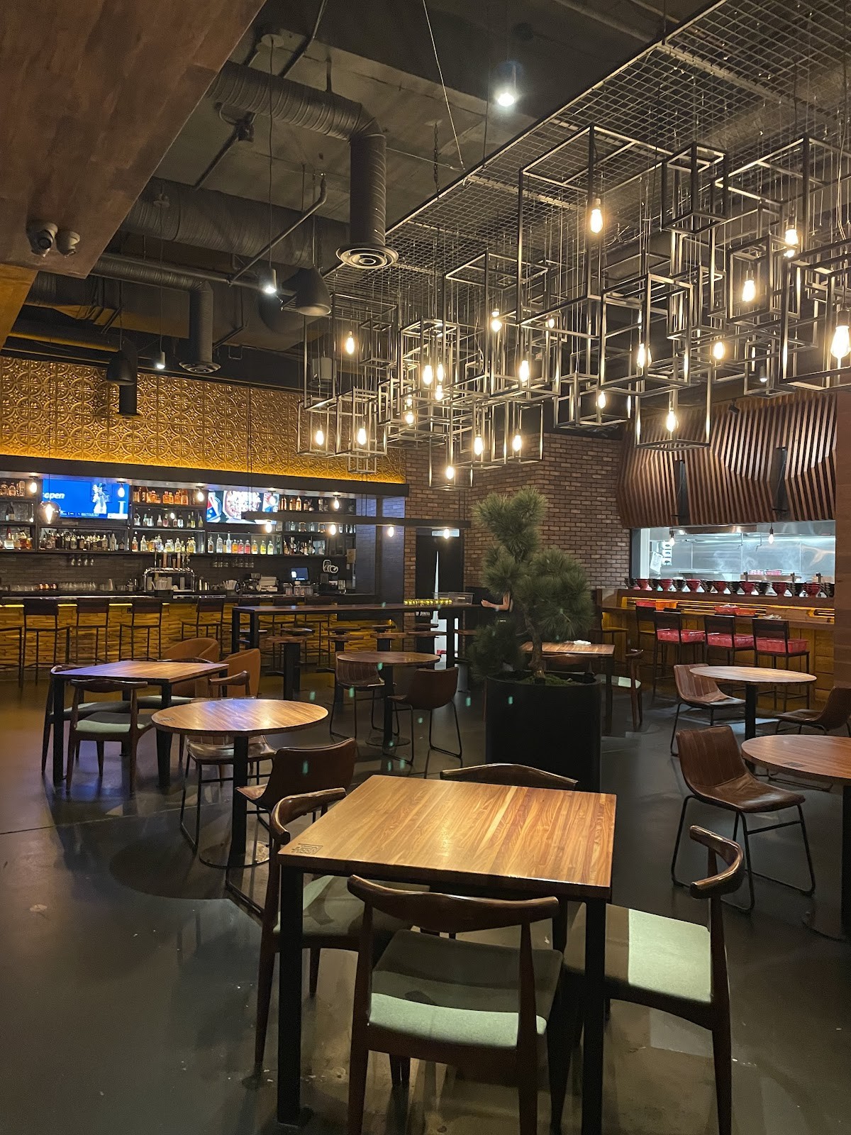 JINYA Ramen Bar - Vancouver West: the place