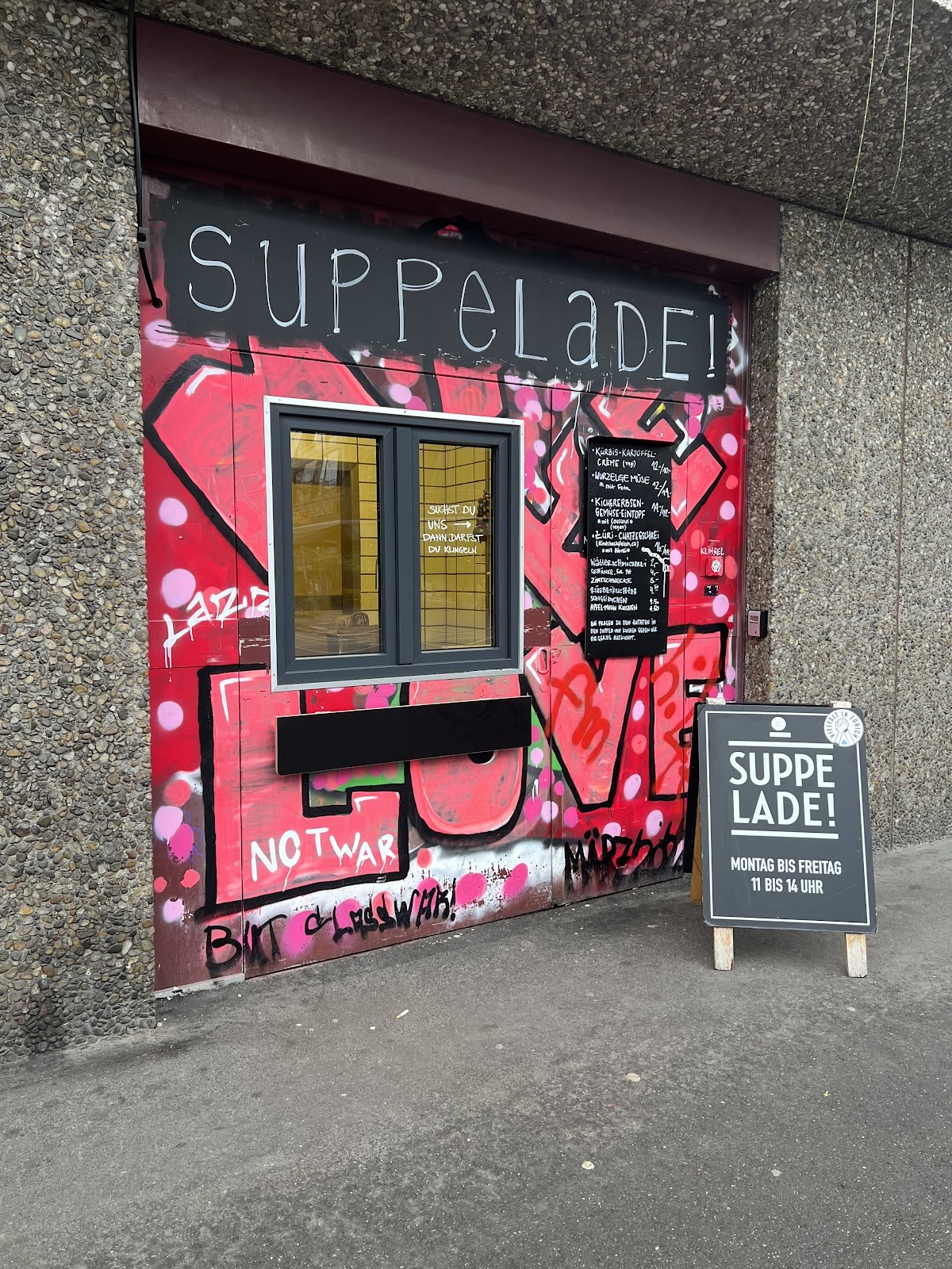 SUPPELADE!: the place