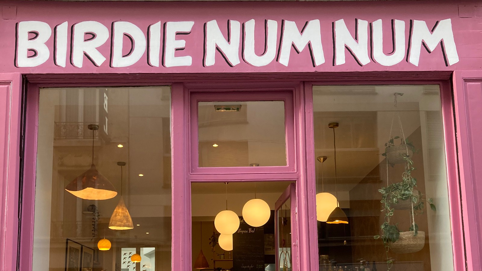Birdie Num Num: the place