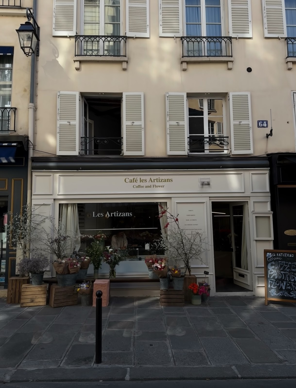 Les Artizans: the place