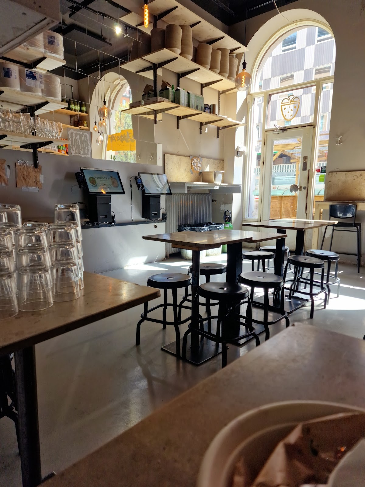 Ta'ameya Falafel: the place