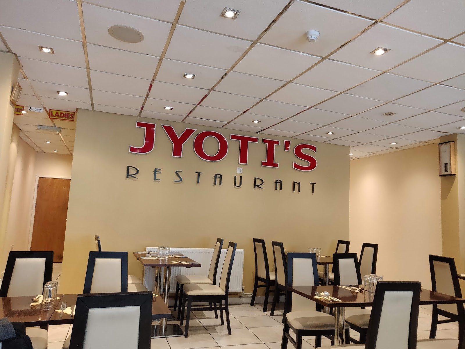 Jyoti's Vegetarian: the place